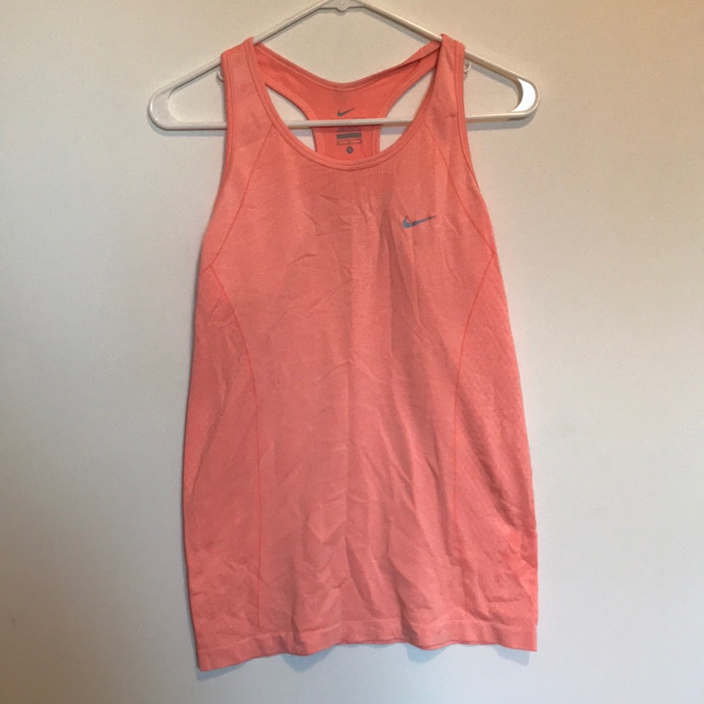 Nike dri-fit workout top