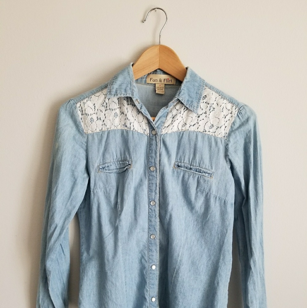 Denim shirt with lace