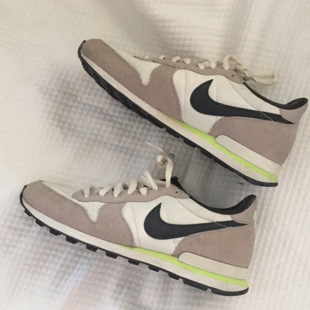 J crew nike Internationalist tennis shoes