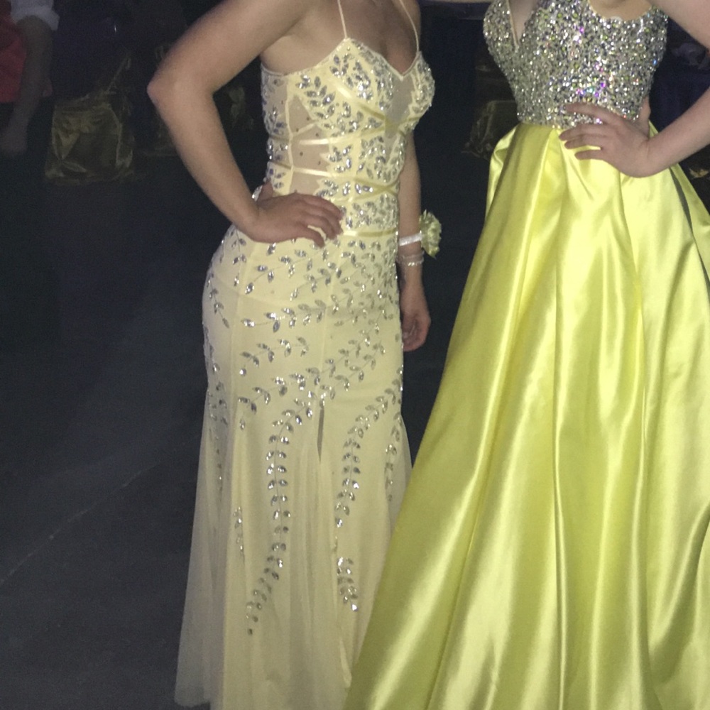 Yellow formal/Prom Dress
