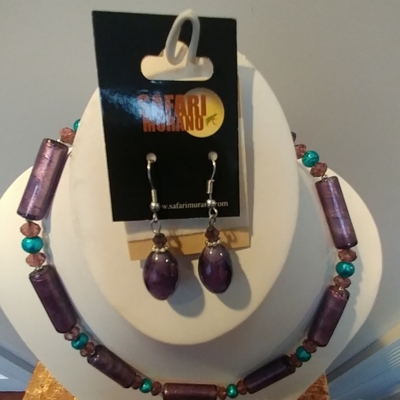 Necklace set - Picture 2 of 2