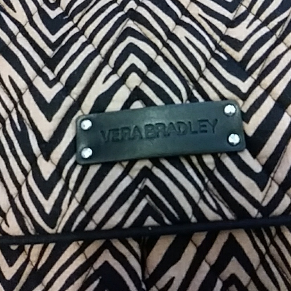 Vera Bradley zebra print cross body bag - Picture 2 of 8
