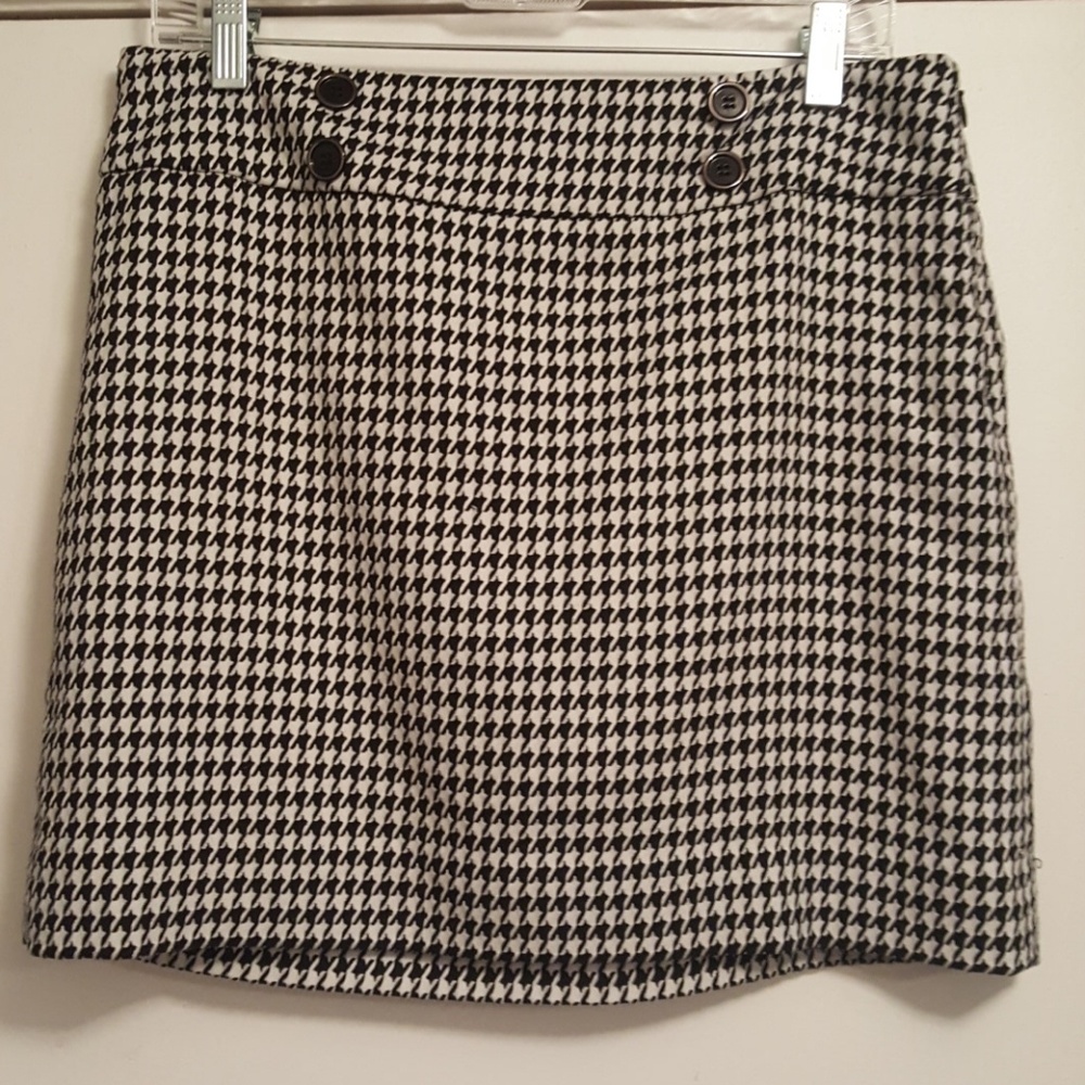 The Limited Houndstooth Mini Skirt - Size 10
