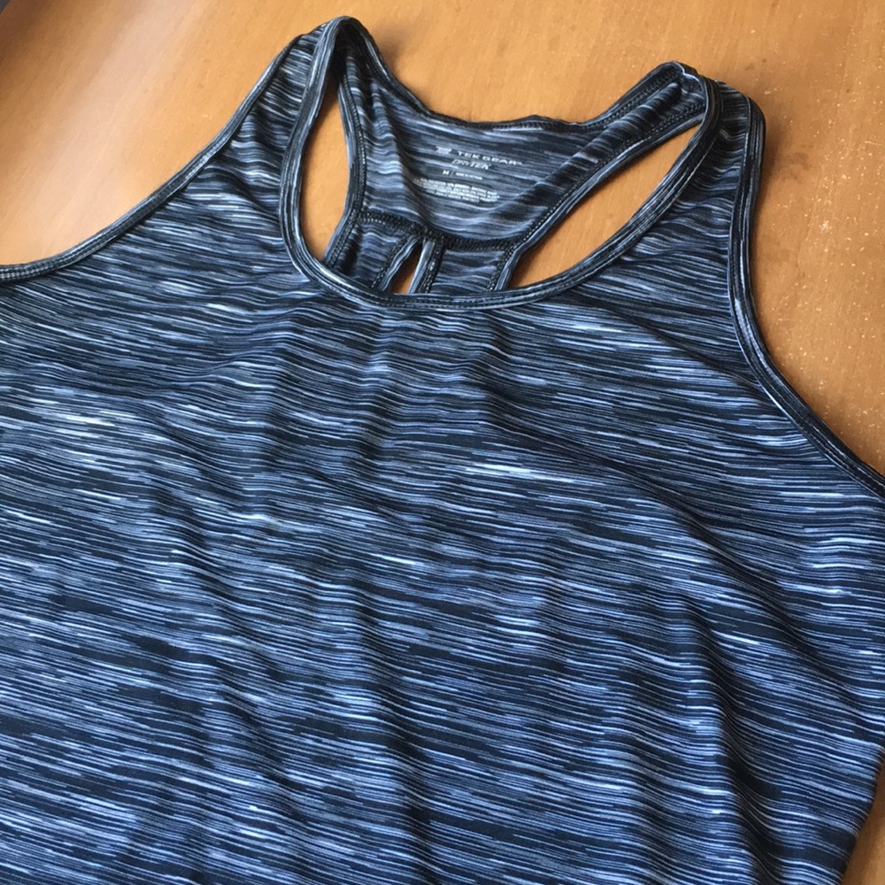 Tek Gear workout tank
