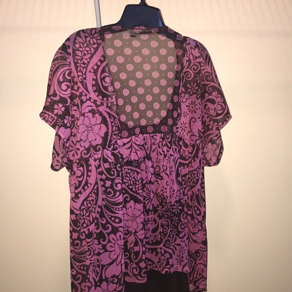 Top - Picture 3 of 4