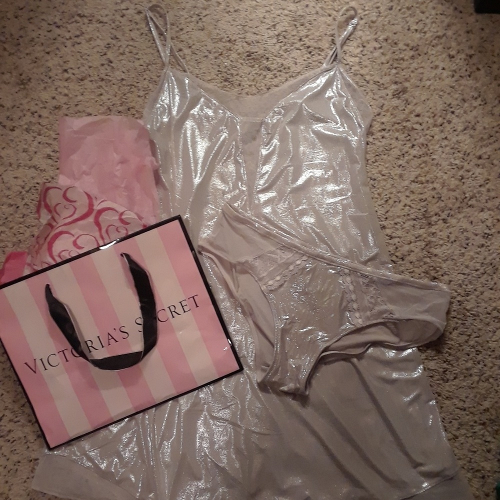Victoria's secret nightie and panties