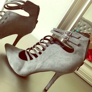 Sexy Grey Stilletto Pumps