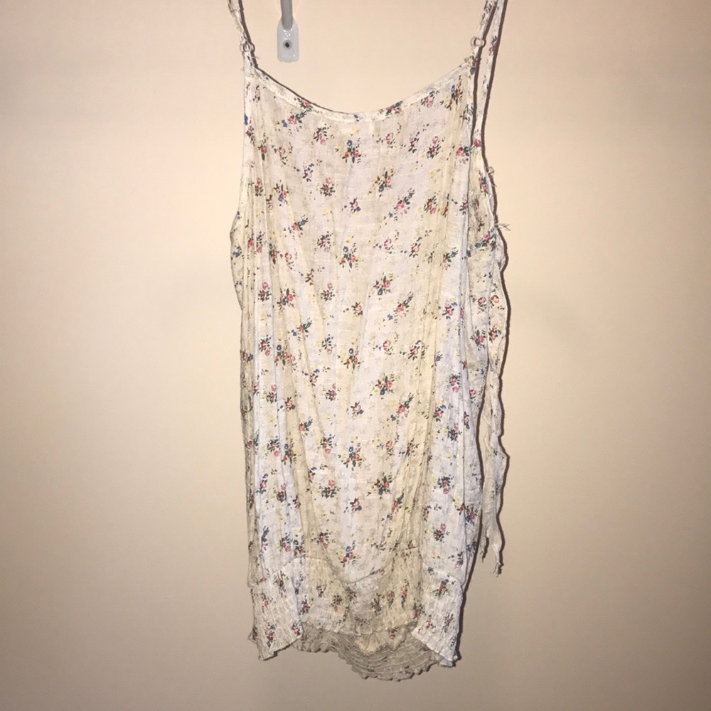 Top - Picture 4 of 4