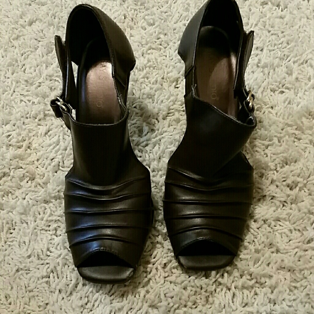 Bay Studio  DRESS SHOE