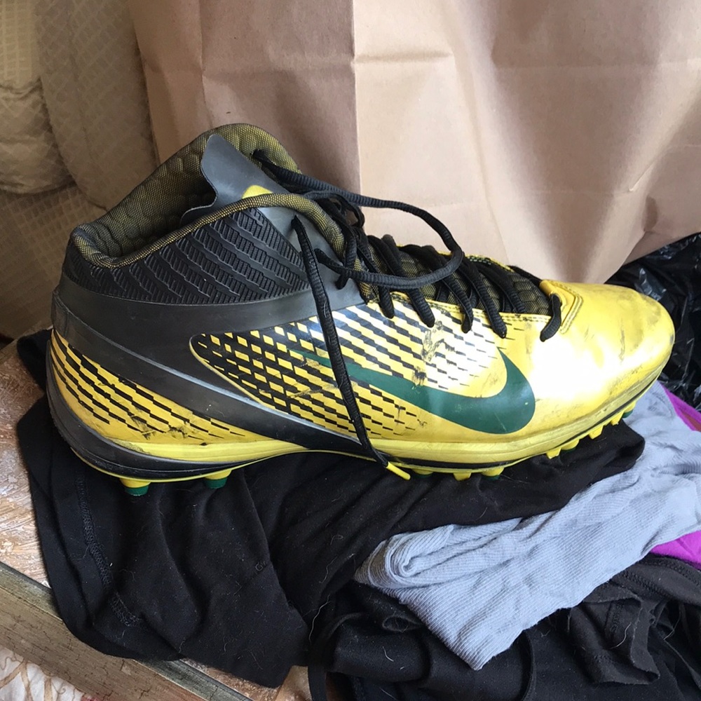 Men’s Nike Oregon ducks football cleats