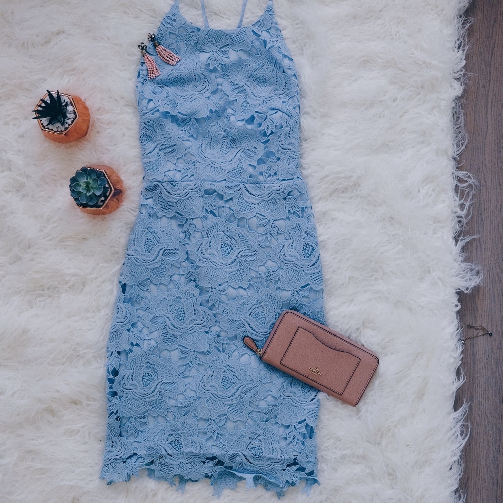 Buckle Blue Floral Crochet Dress NWT