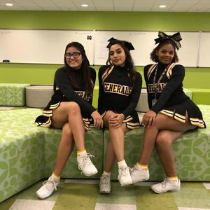 Meet your Posher, Brittney