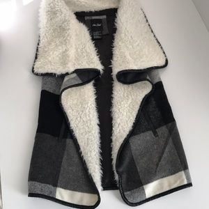 Me Jane Black and White Plaid Winter Vest