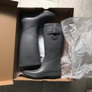 Brand New Helly Hansen Rain Boots