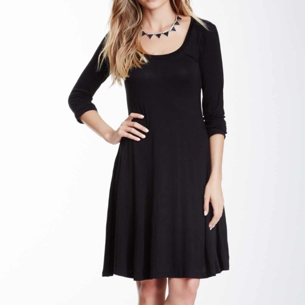 24/7 Comfort Apparel black long sleeve dress