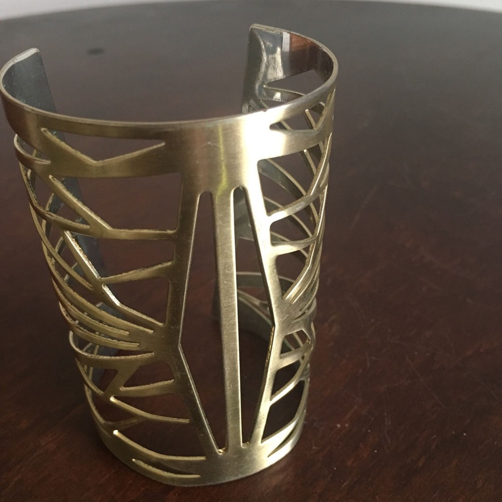 Gladiator bracelet cuff