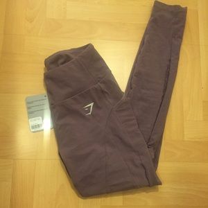 Gymshark Sleek Sculpture Leggings (S)-Purple Wash