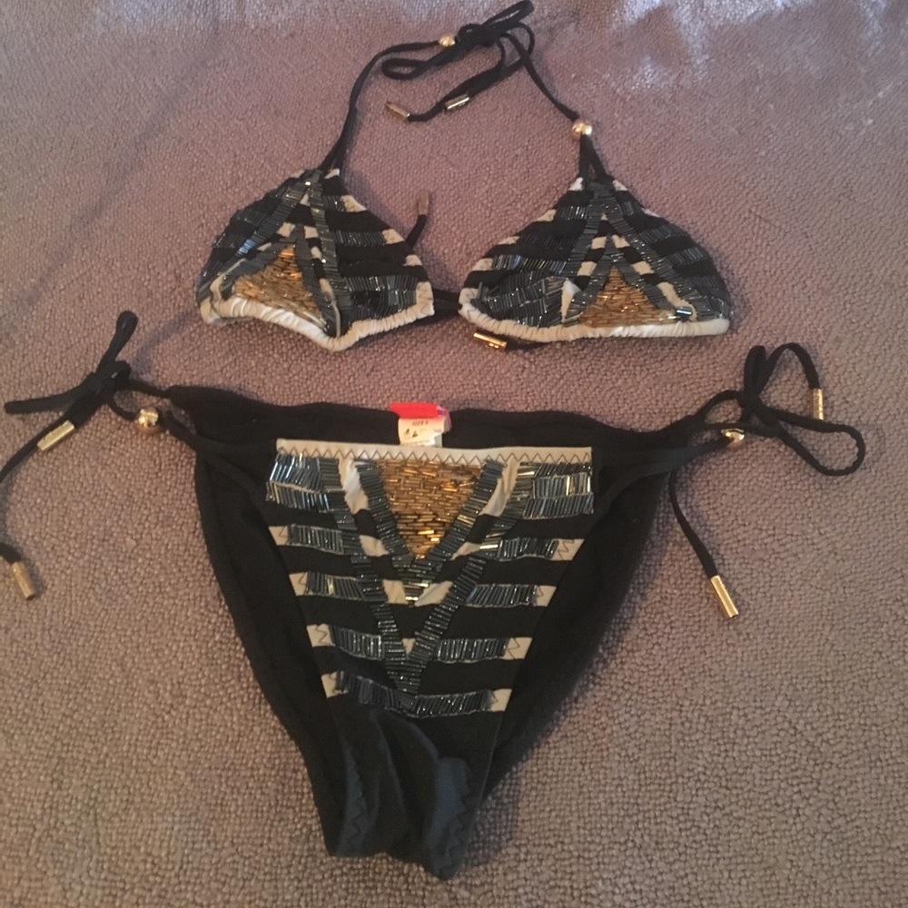 Red Carter bikini