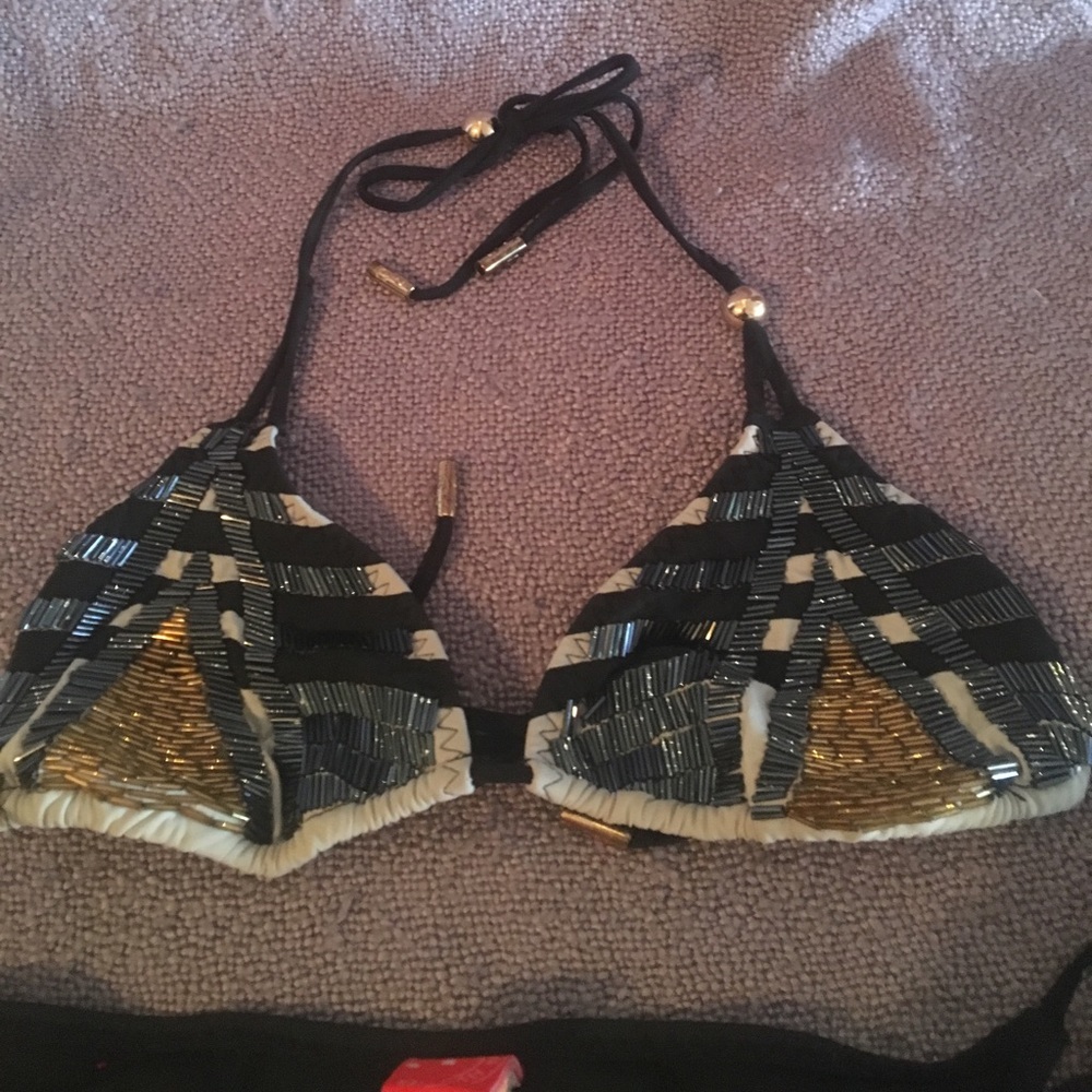 Red Carter bikini - Picture 2 of 7