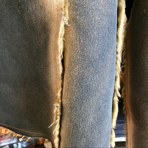 🌟UNIQUE VINTAGE BELLIDNI FAUX FUR JACKET🌟 - Picture 4 of 7