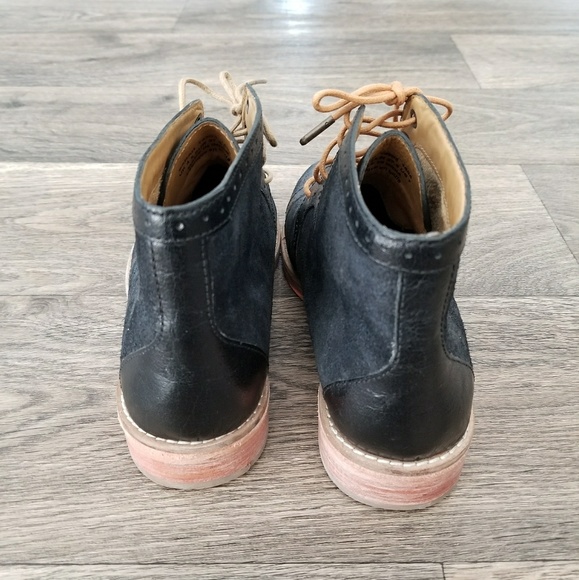 Real leather black boots - Picture 3 of 5
