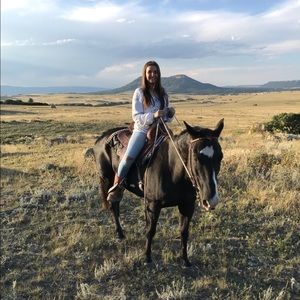 Meet your Posher, Anna