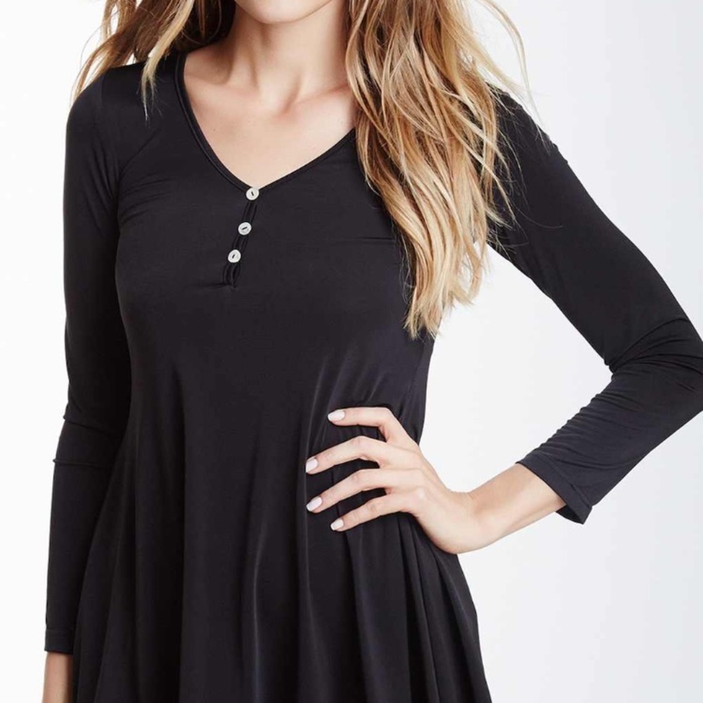 24/7 Comfort Apparel Black long sleeve shirt