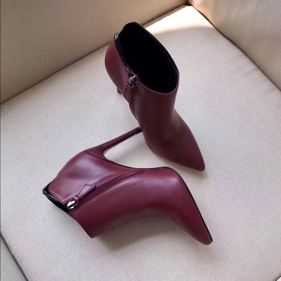 Heels - Picture 3 of 4