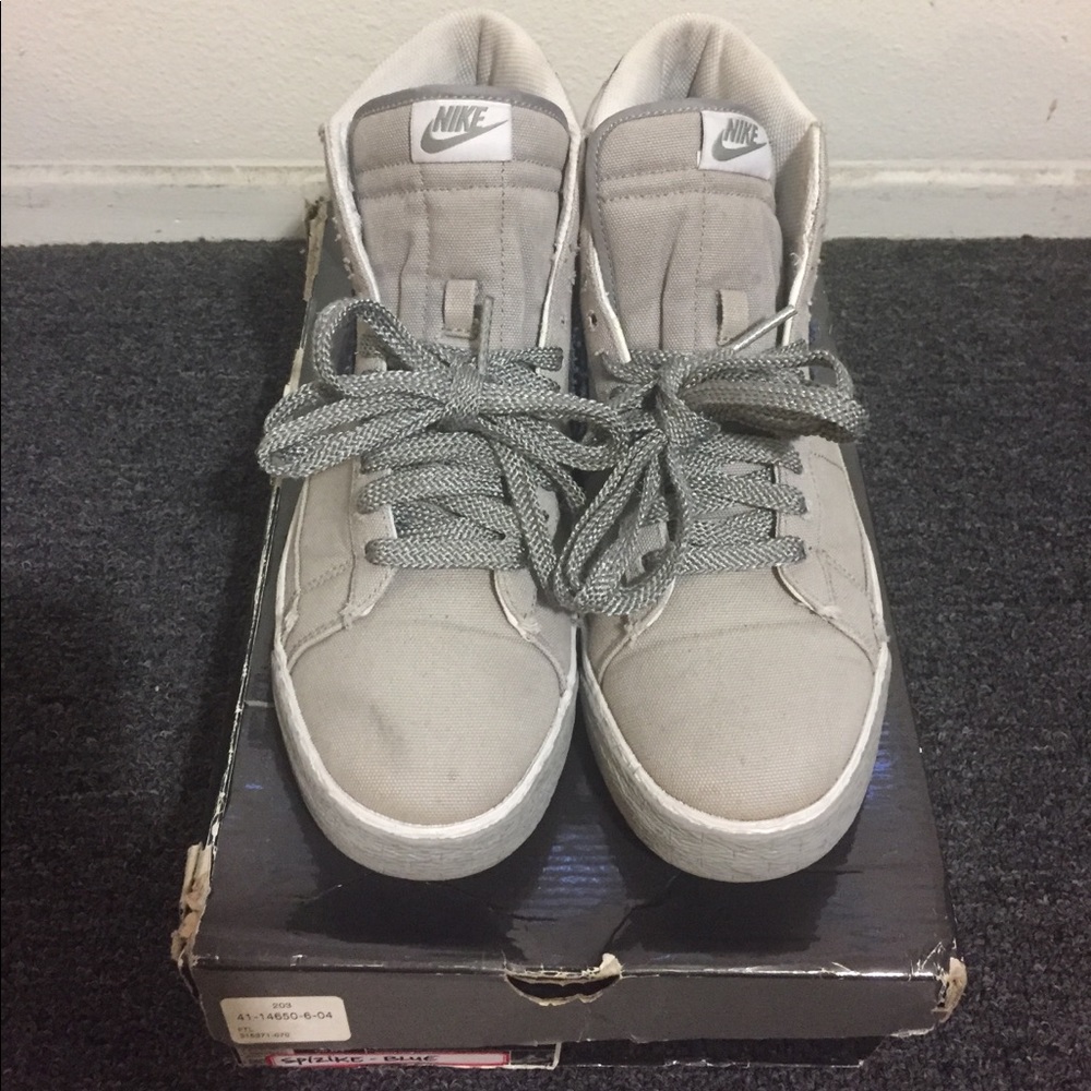 Men’s Canvas Nike Blazers