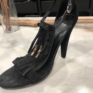 Gucci fringe shoes