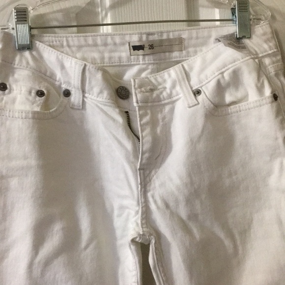 White Levi Jeans - Picture 8 of 8