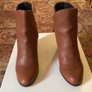 Stunning NIB M. Gemi boots