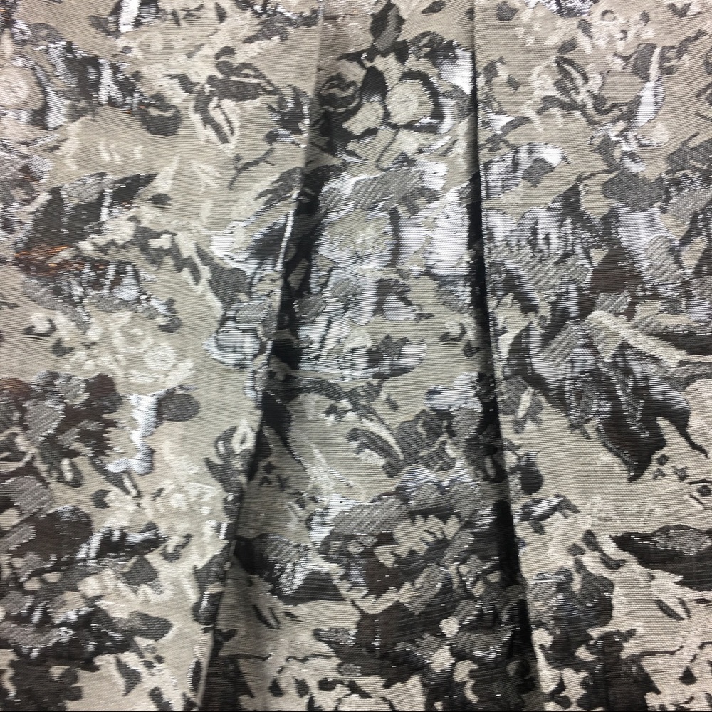 Forever 21 Metallic Silver Pleated Skirt Size XS - Picture 3 of 6
