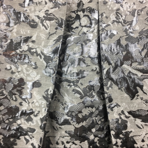 Forever 21 Metallic Silver Pleated Skirt Size XS - Picture 3 of 6