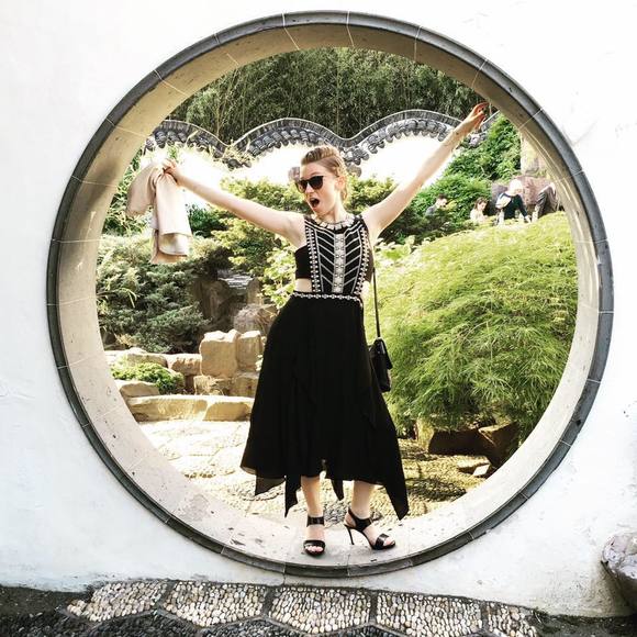 Meet your Posher, Suzie - Picture 1 of 1