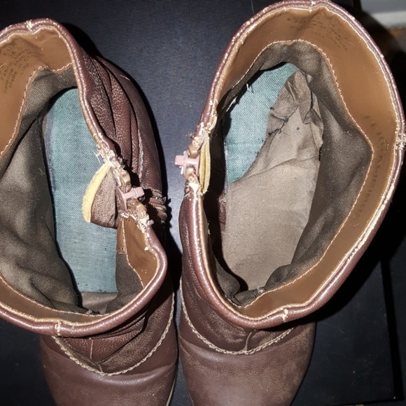 Rustic Mid-Calf Booties - Picture 4 of 4