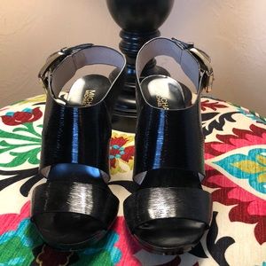 Michael Kors Black pumps 6.5