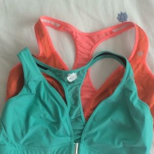 Lululemon sports bras 36 C