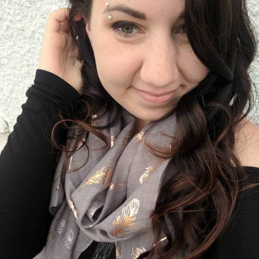 Meet your Posher, Rose