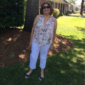 Meet your Posher, Jean