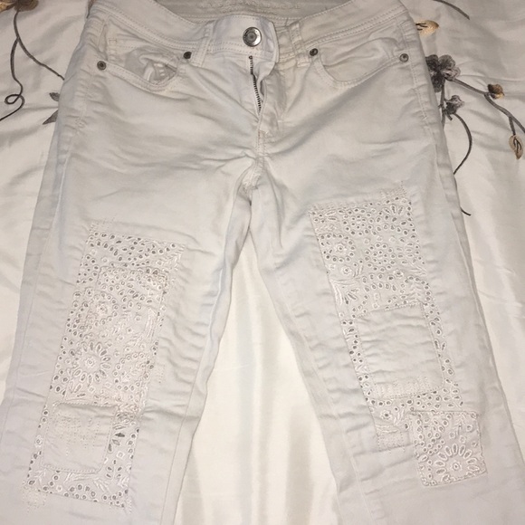 American Eagle Jeans - Picture 4 of 7