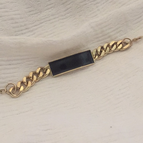 Black and gold bracelet - Picture 1 of 1