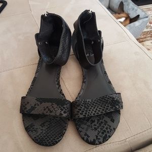 🌹5 FOR 20 Black sandals