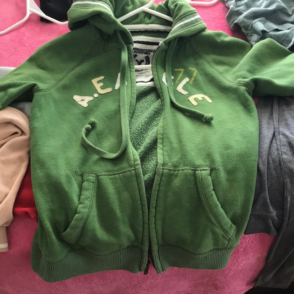 Xs American eagle jacket 💚