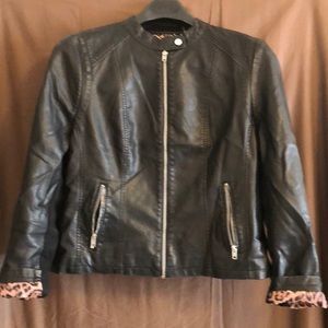 Women’s XXL LIKE NEW Leather jacket