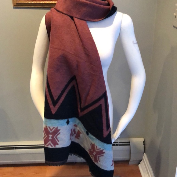 NWOT Free People Aztec print Kellen Scarf - Picture 2 of 5