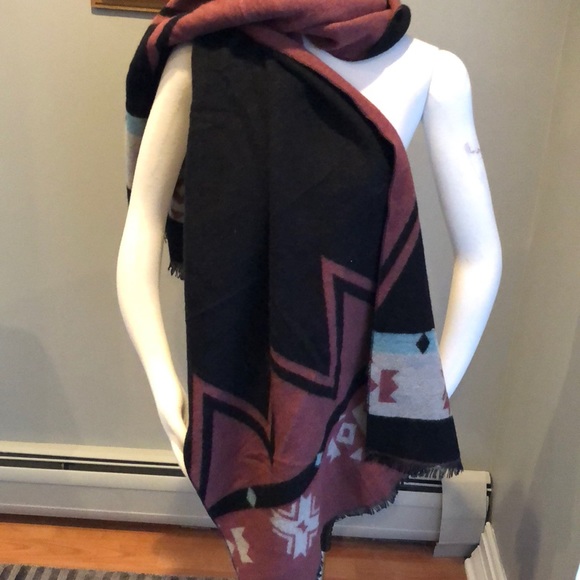NWOT Free People Aztec print Kellen Scarf - Picture 3 of 5