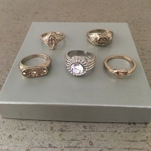 Set of 5 Topshop rings