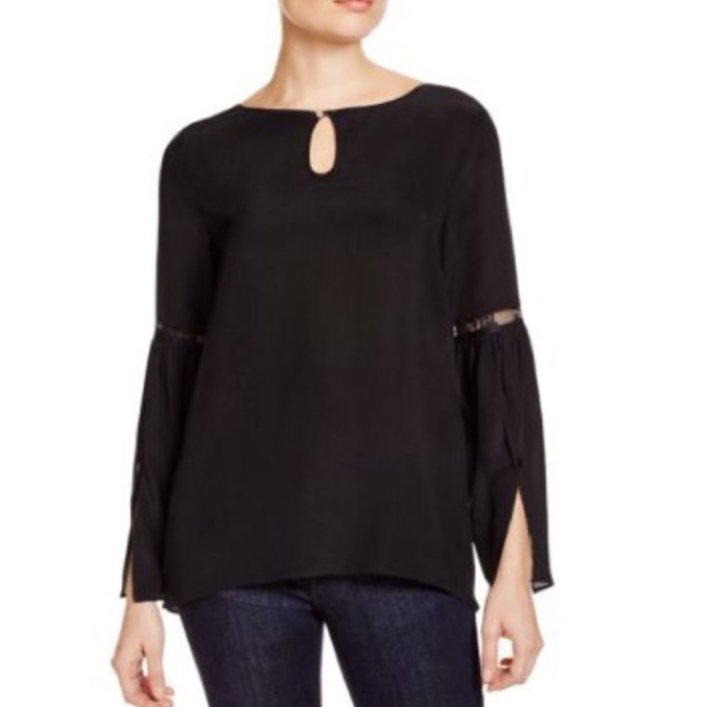 🆕Dora Landa Women’s Black Top Size XS 🖤