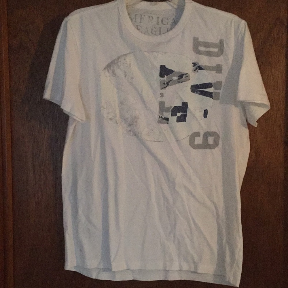 American Eagle short sleeve T-shirt, size medium